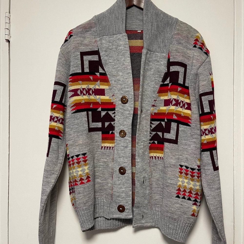 NEW - Native Sun Hand Made Unisex Southwestern Geometric Gray Cardigan Sweater